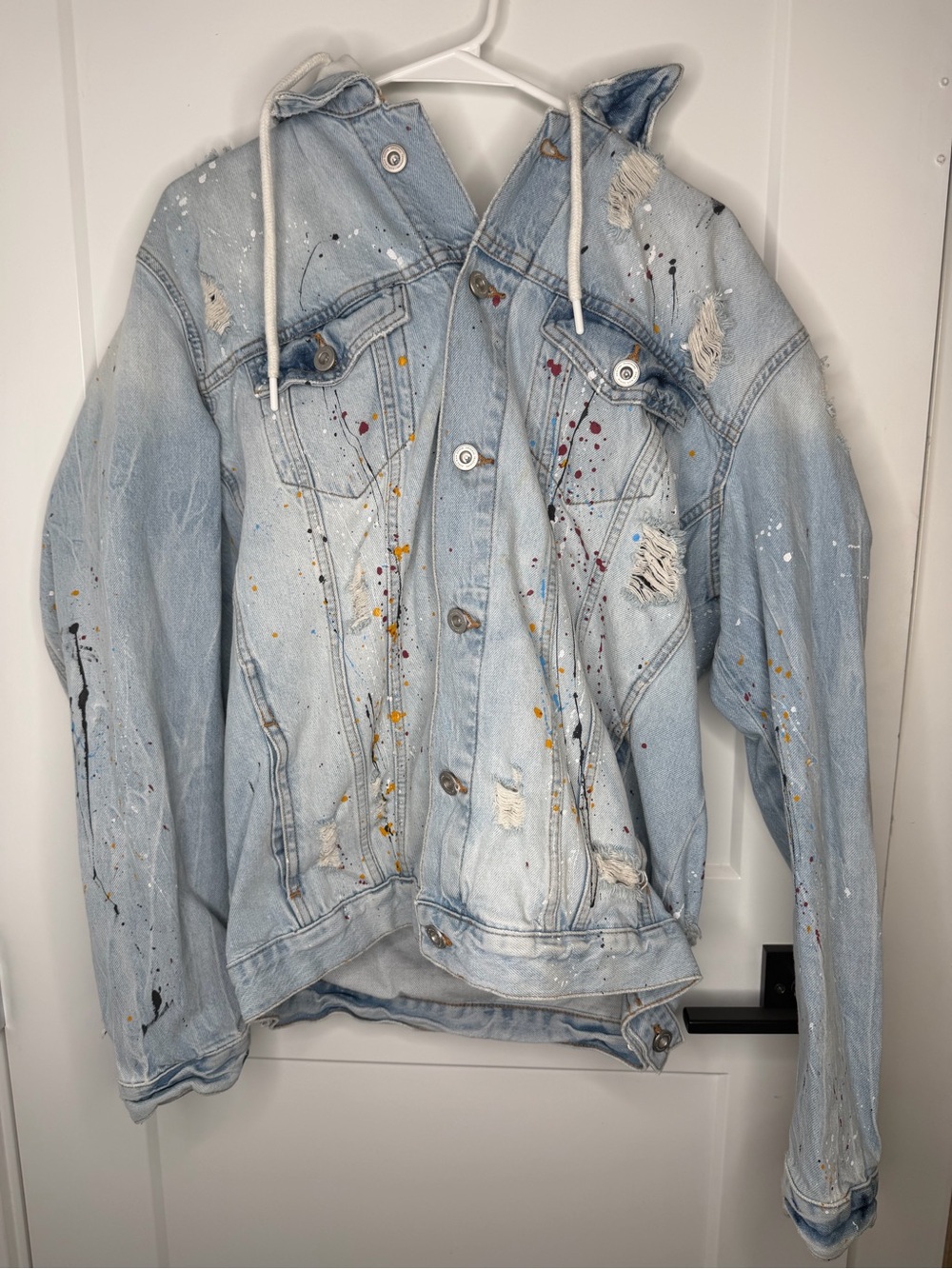 Zara Light Blue Distressed Denim Jacket with Paint Splatter